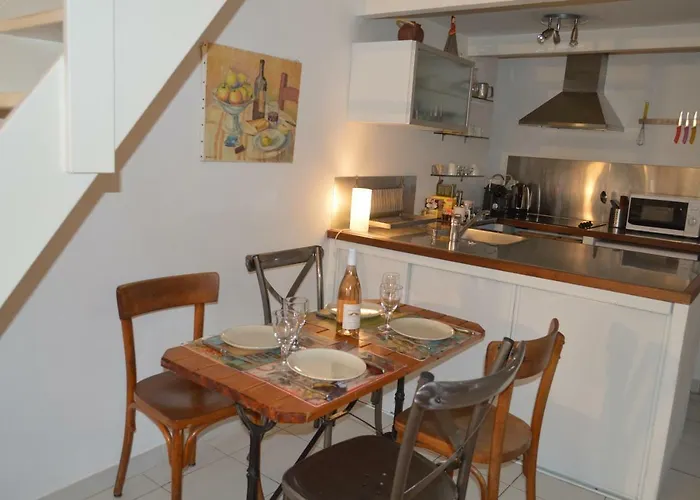 Loft Avec Terrasse Centre Historique Appartement *