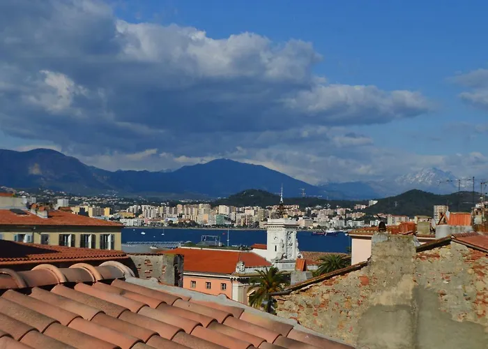 Loft Avec Terrasse Centre Historique * Ajaccio (Corsica)